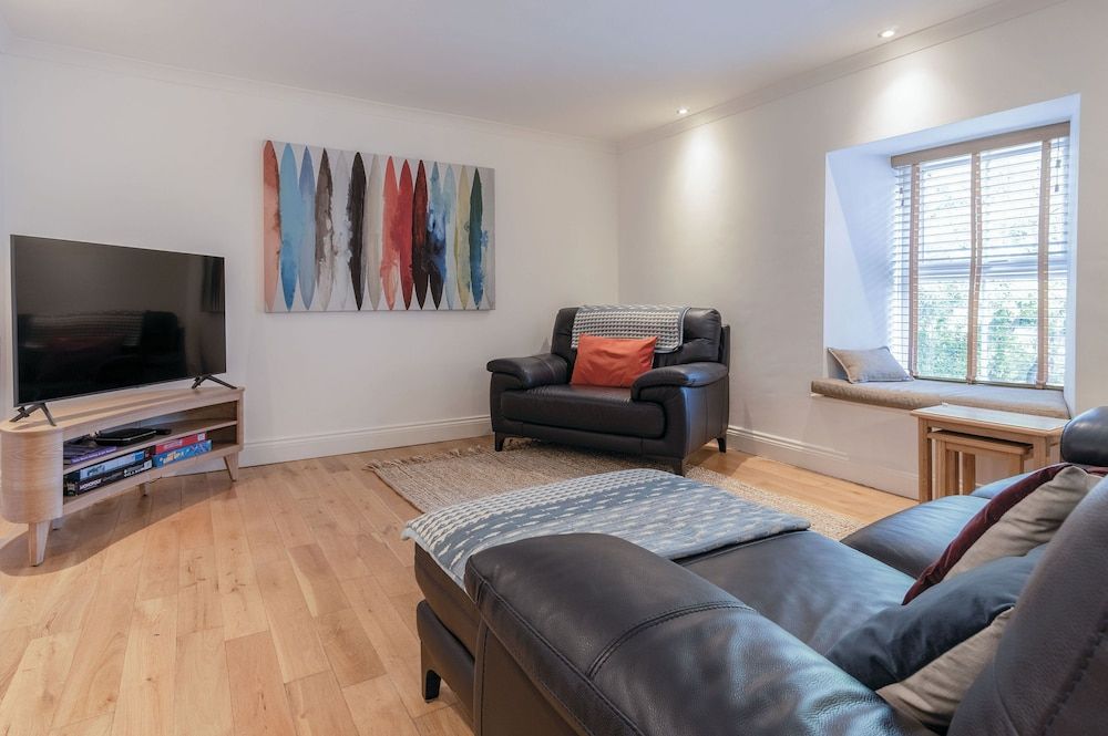 Apartment (2 Bedrooms)