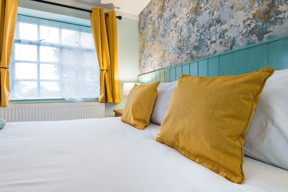 The Queens Superior Room 11