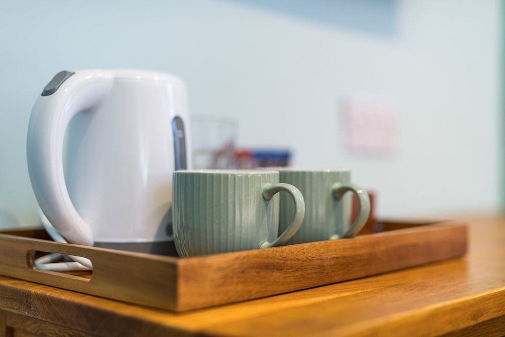 The Queens Standard Room 19