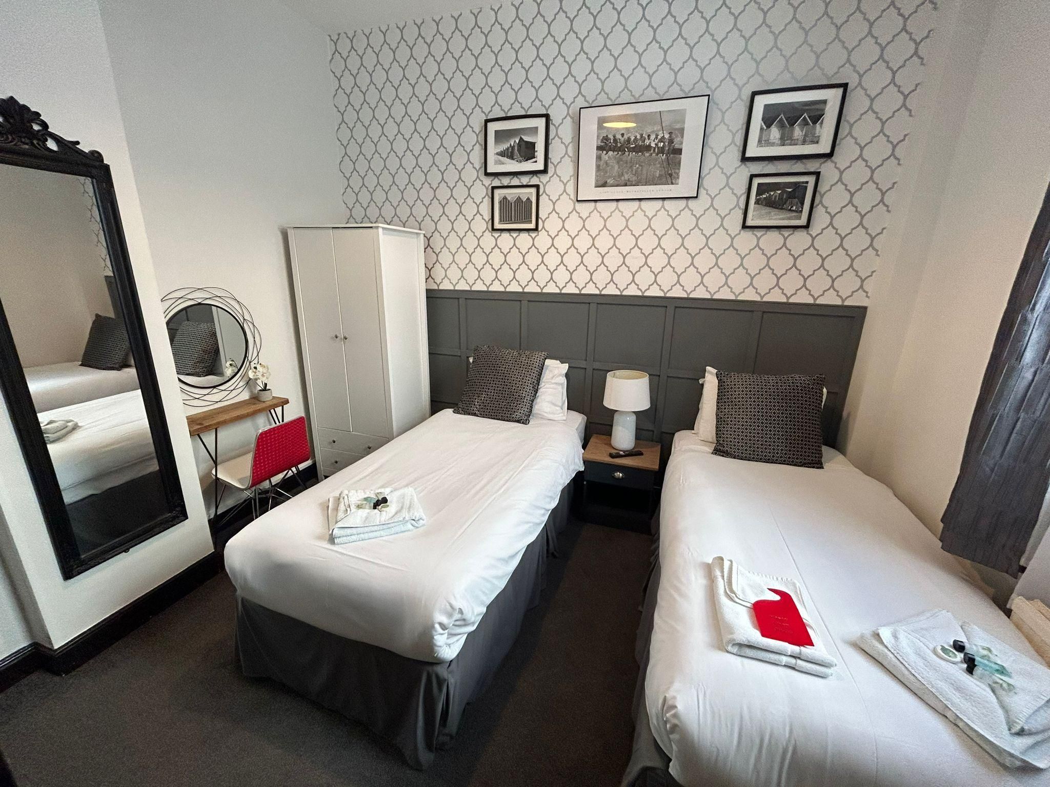 The Lyndhurst Guest house Twin room-Classic-Ensuite-No view-Room 5