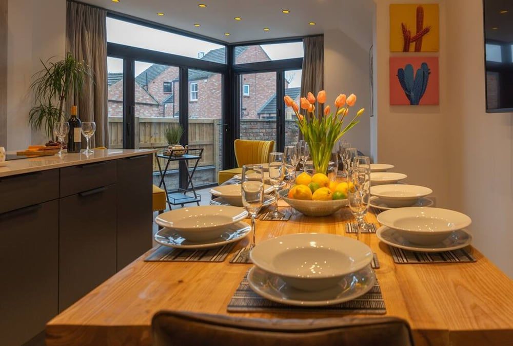 Escape 2 Unwind At The Parade Accommodates 10