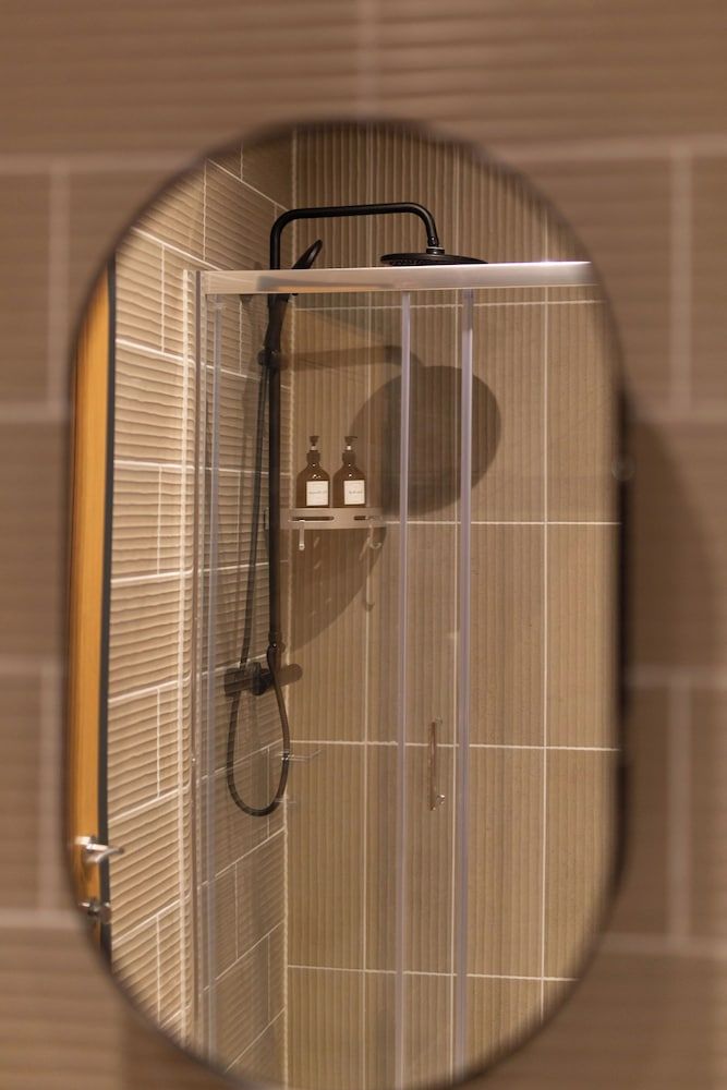 Kings Building- 2 Bed & Bathroom Flats Premium Apartment 11