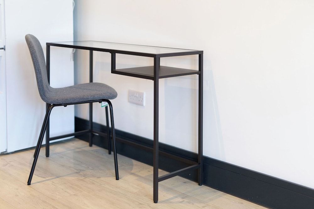 Kings Building- 2 Bed & Bathroom Flats Premium Apartment 16