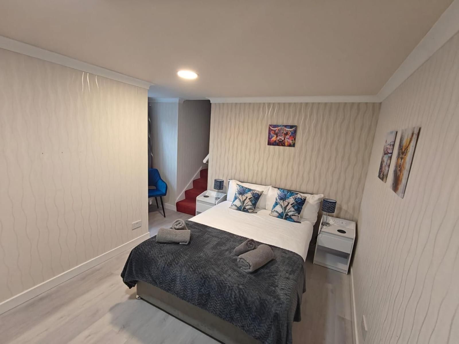 Double Room with Ensuite Bathroom