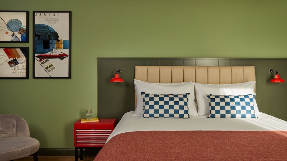 Hotel Indigo Coventry by IHG Standard Room 2