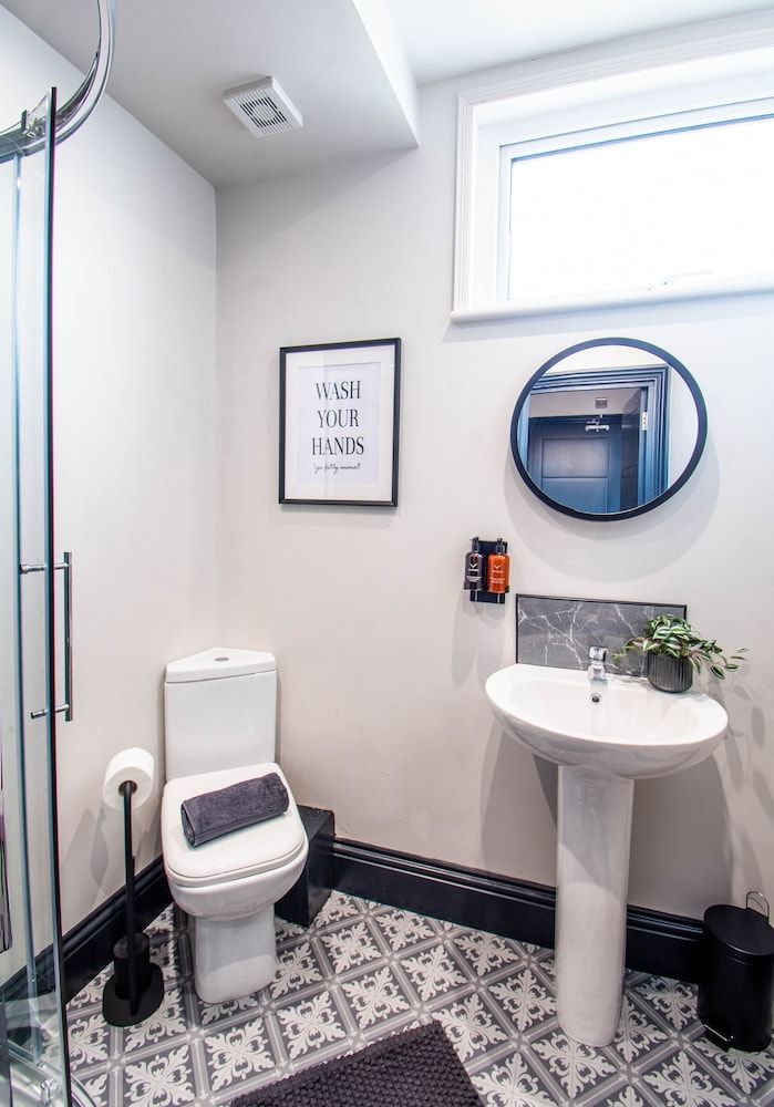 The Rampart Junior Suite, 1 Double Bed, Kitchen, Partial Ocean View 2