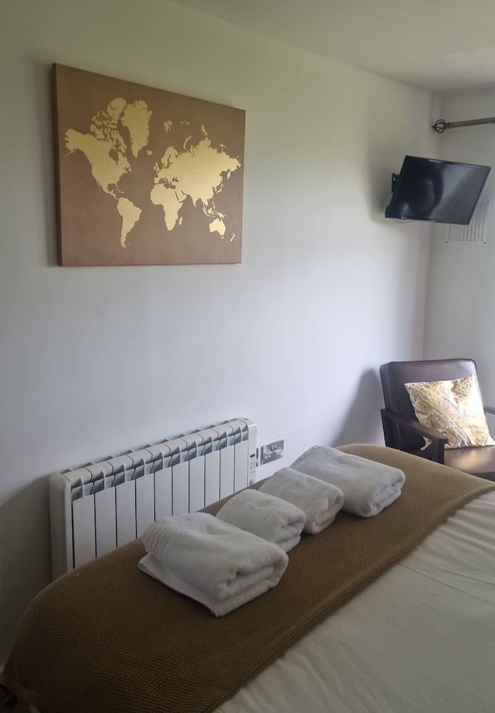 Modern Peaceful Open Plan 1-bed Apartment Rutland Apartment 2