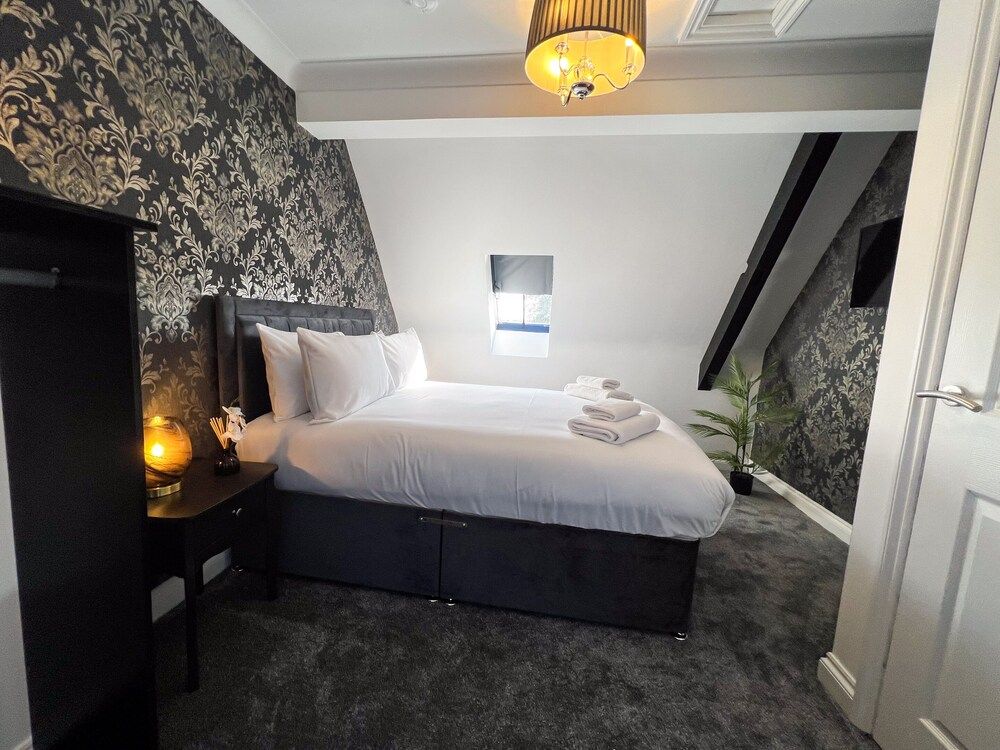 Lock View House, Private Bathroom, Marina View 3