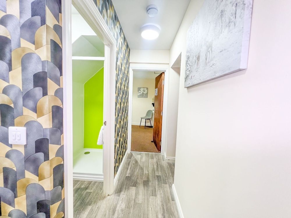 Baxter House Comfort Double Room, Shared Bathroom (First Floor) 17