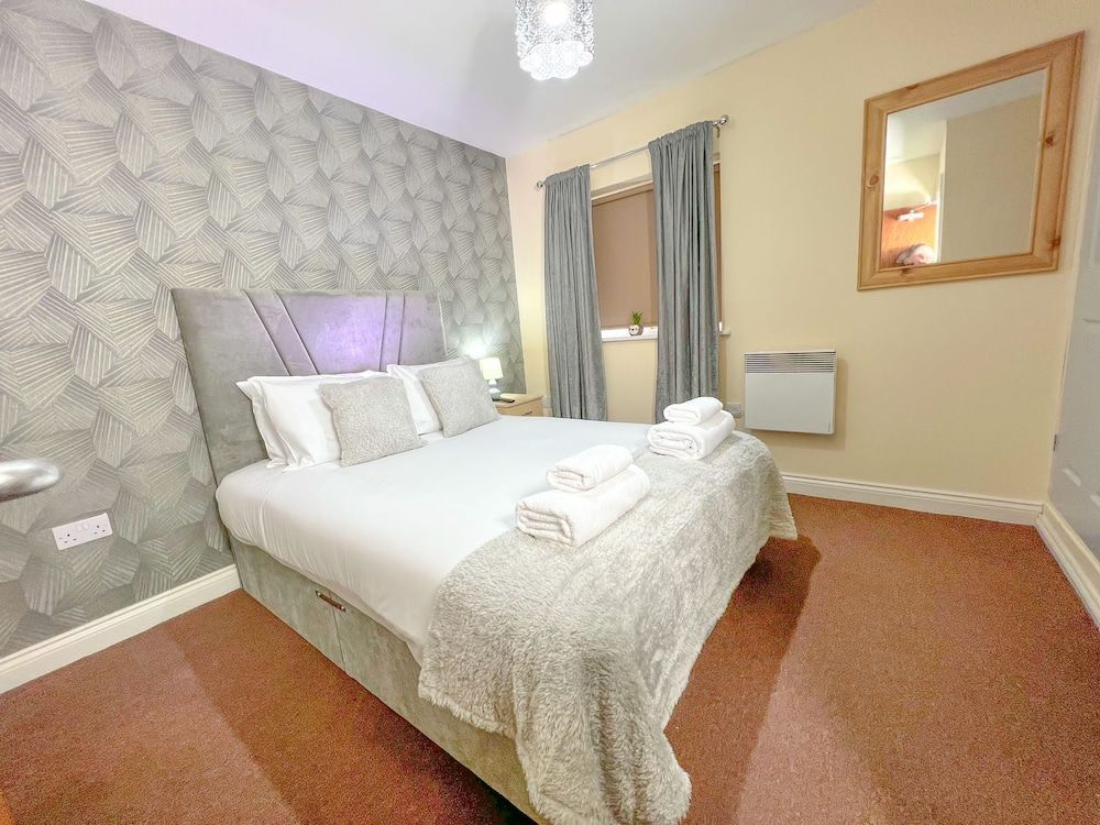 Baxter House Comfort Double Room, Shared Bathroom (First Floor) 11