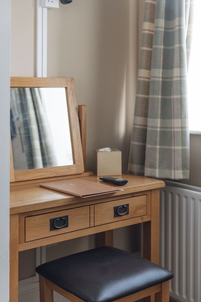 The Horton Inn Deluxe Twin Room 12