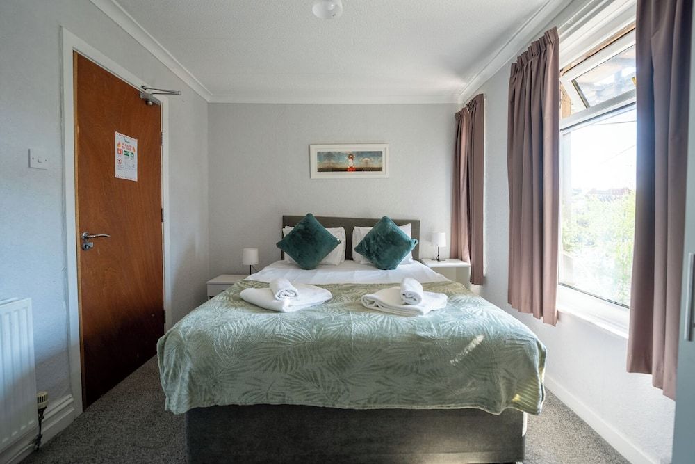 The Clifton Hotel Double Room Rear View 3