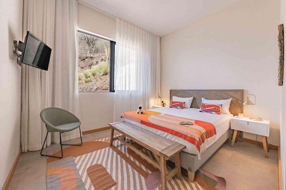 Legend Hill Resort & Spa Legend Villa with Oceanview and Pool - 4 Bedrooms 5