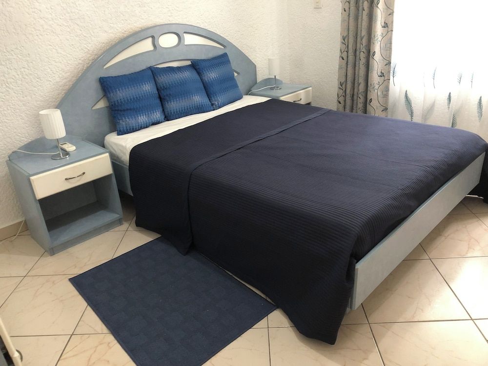 Apartment, 2 Bedrooms, Accessible, Patio