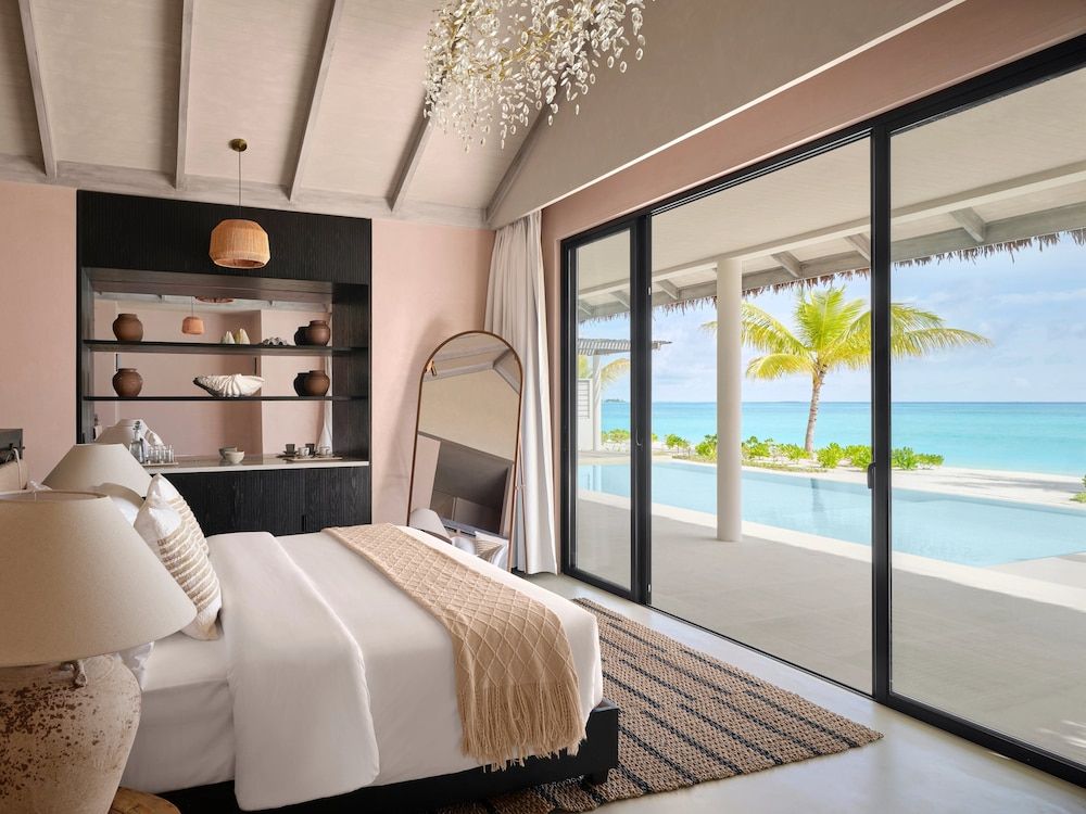 One Bedroom Residence with Beach Pool and Garden Pool