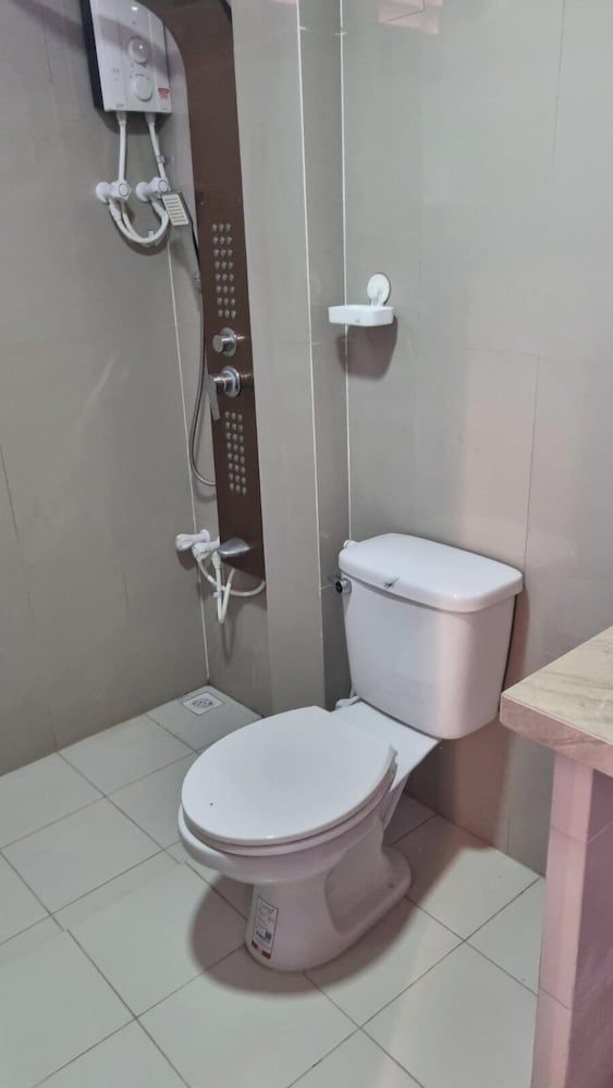 Avanti Surf & Stay Deluxe Double or Twin Room, 2 Twin Beds 6