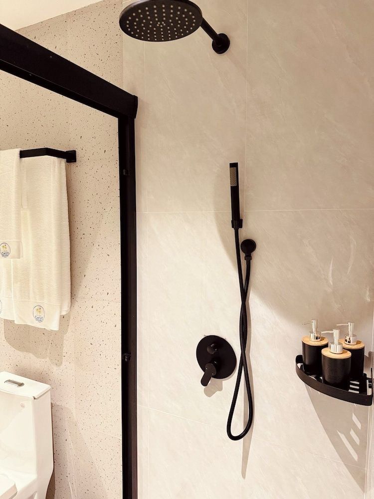 Oasis Dhigurah Deluxe Double / Twin Room, Garden View 8