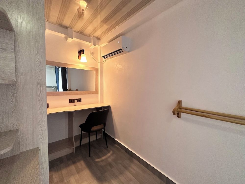 Galaxy Sunrise Guesthouse Deluxe Double Room 6