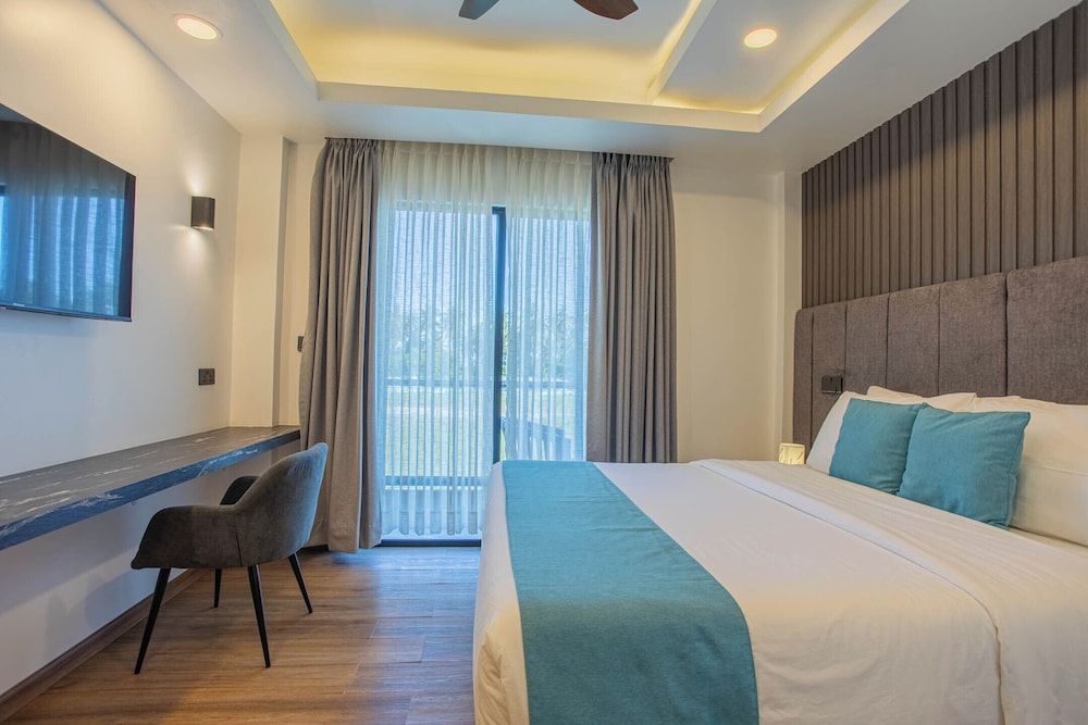 Whaleshark Beach Premier Family Room