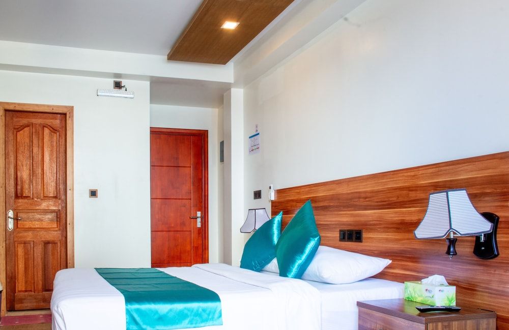 Maaniya Palace Deluxe Double Room