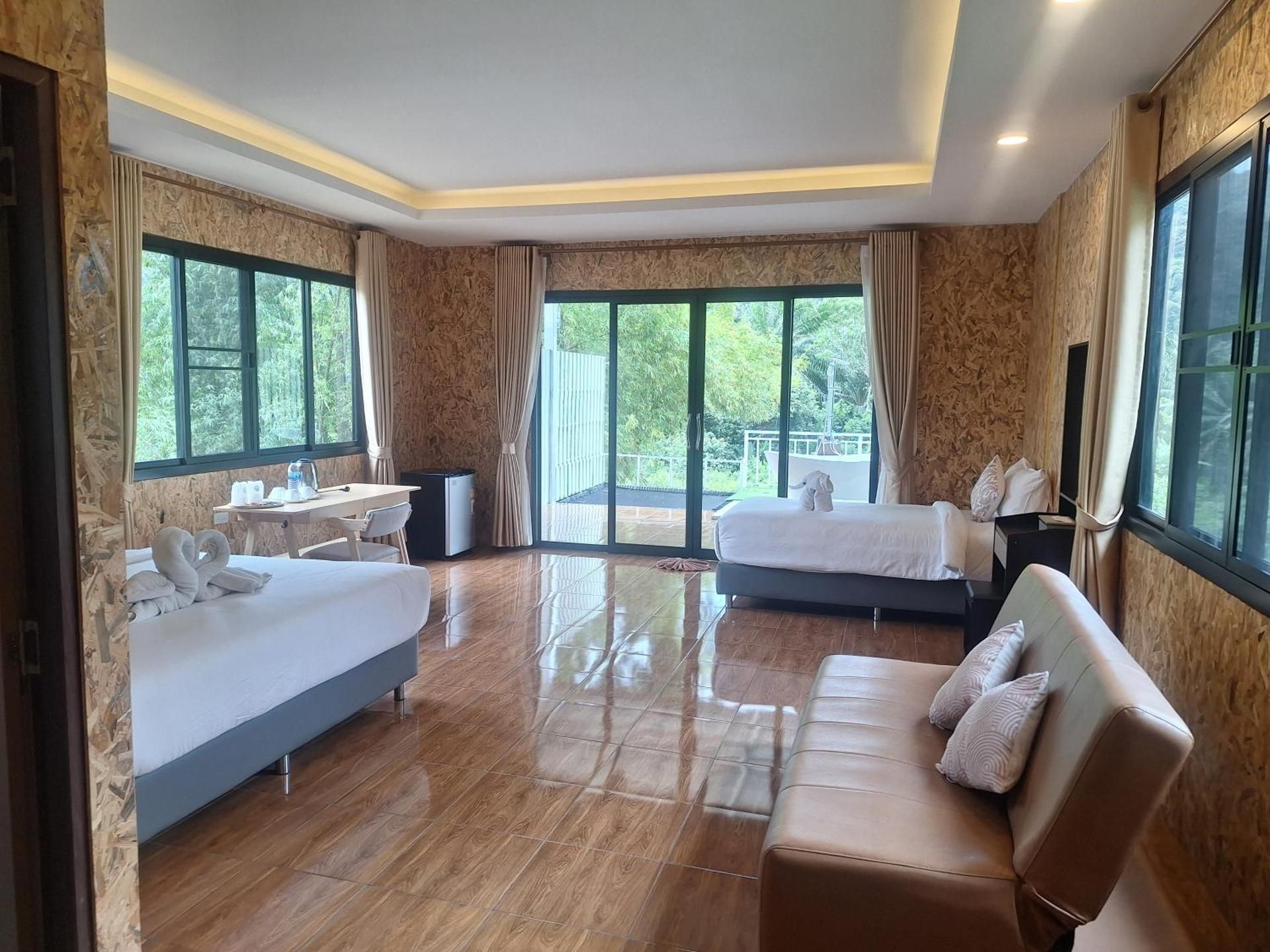 Triple Room with Mountain View