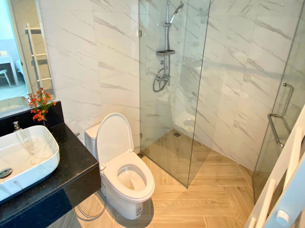 Sand Dance Hotel Standard Twin Pool Access Room 5