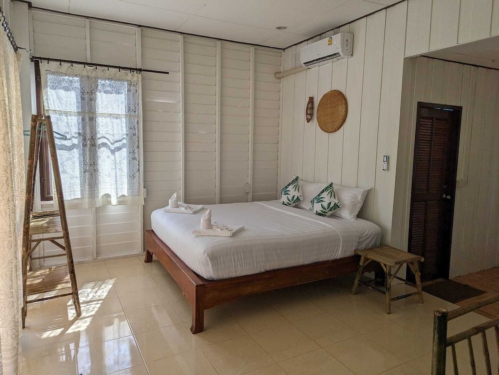 The River Retreat Koh Mak Superior Triple Room 4