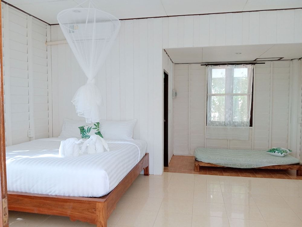 The River Retreat Koh Mak Superior Triple Room 2