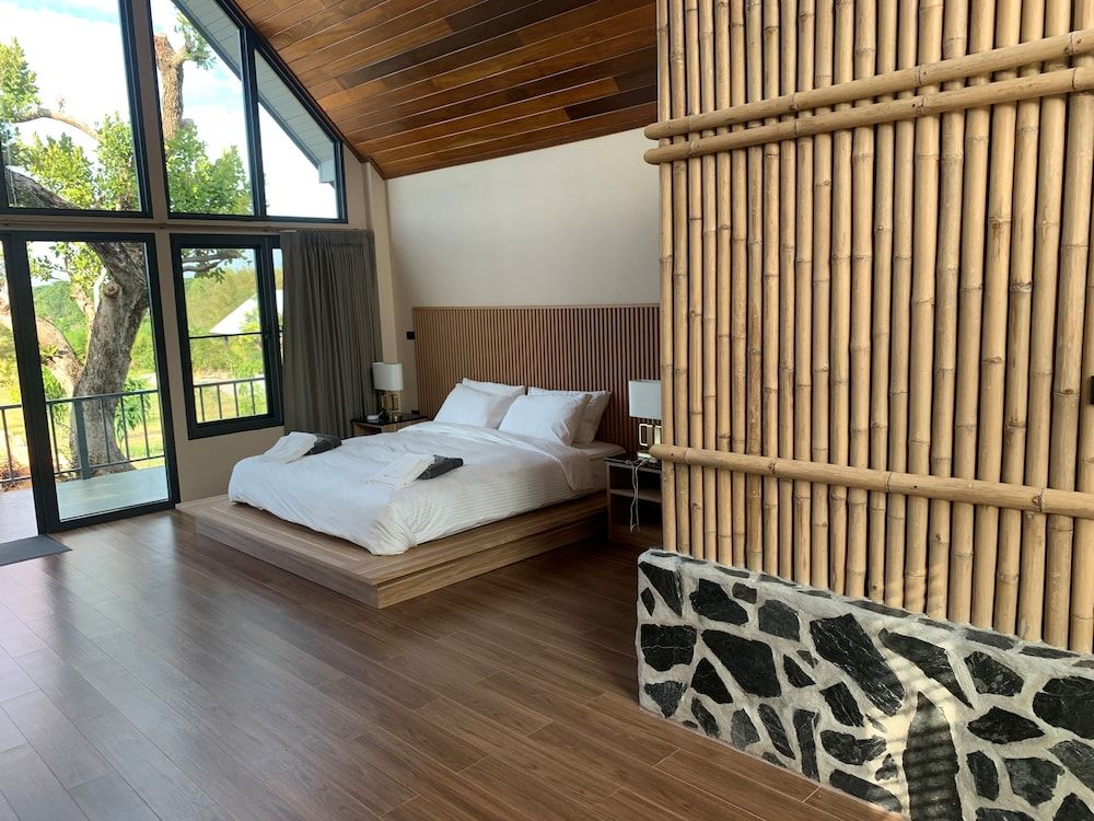 Panoramic Double or Twin Room, 1 King Bed