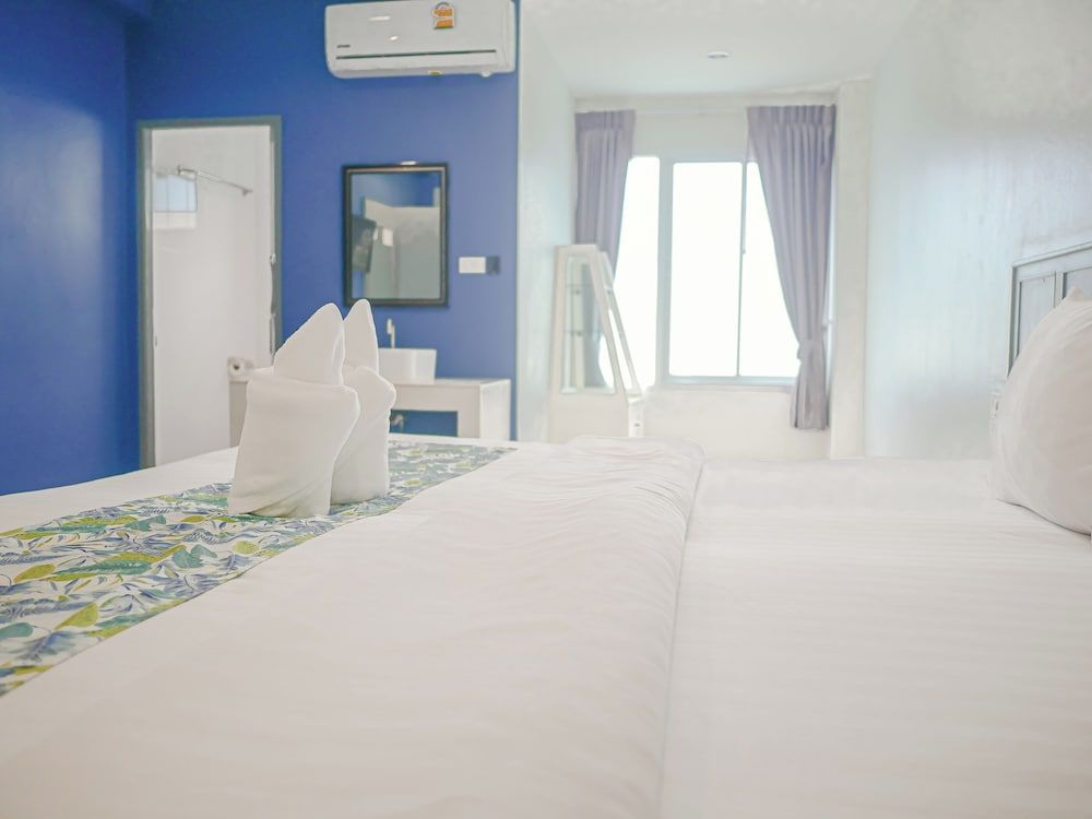 Xanadu Hotel Deluxe without Balcony 7