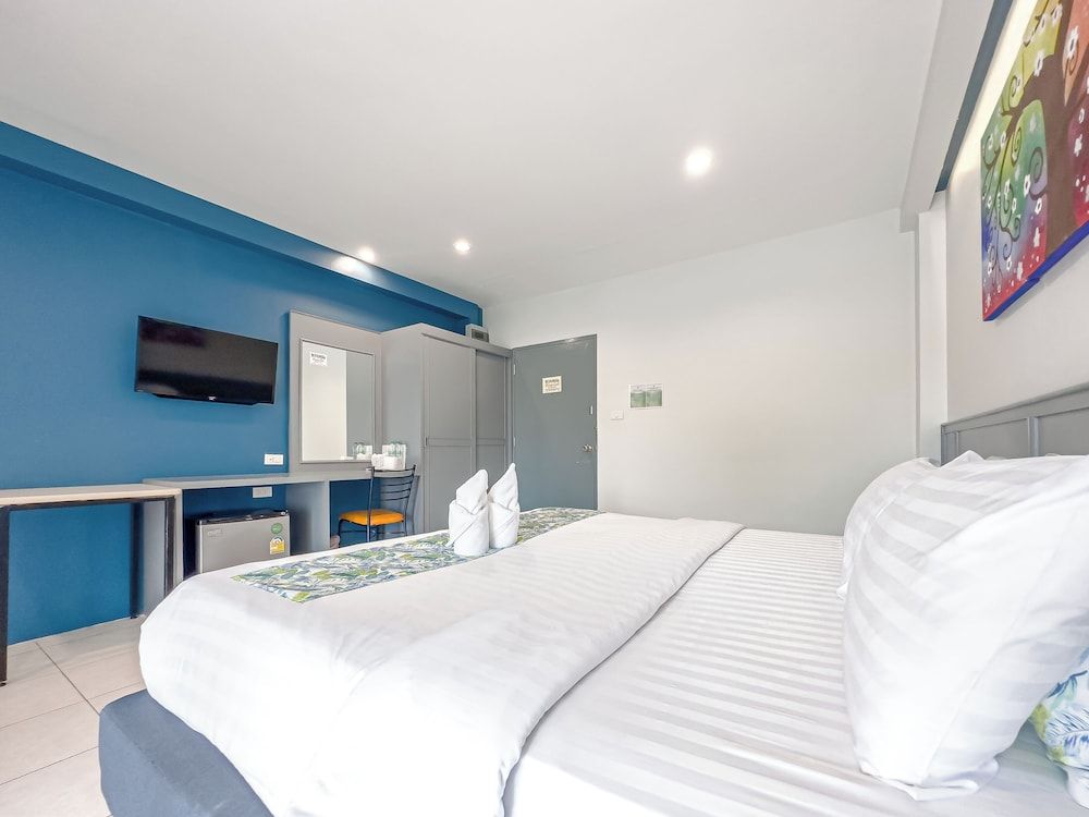 Xanadu Hotel Standard Double Room 4