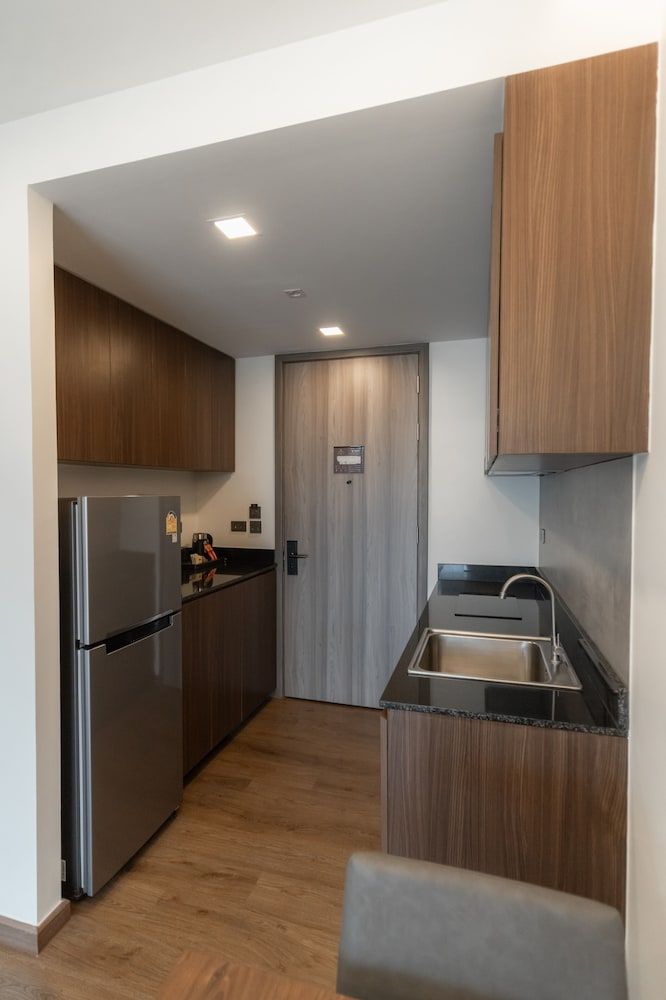 The Proud Karon Beach Phuket Trademark Collection By Wyndham Premier Room, 1 King Bed 13