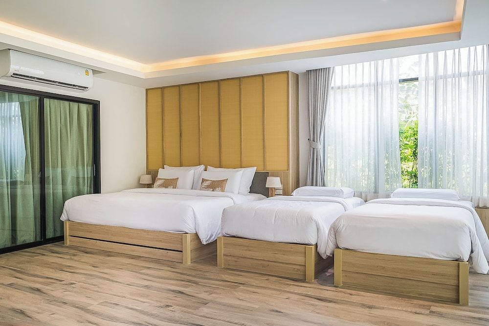 Villa De Leaf River Kaeng Krachan Premier Quadruple Room 3