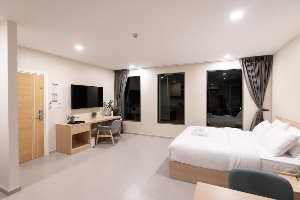 Good Nine Hotel Superior room 7