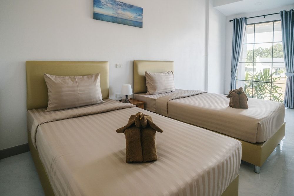 Chor Grandé Resort Deluxe Twin Room 2