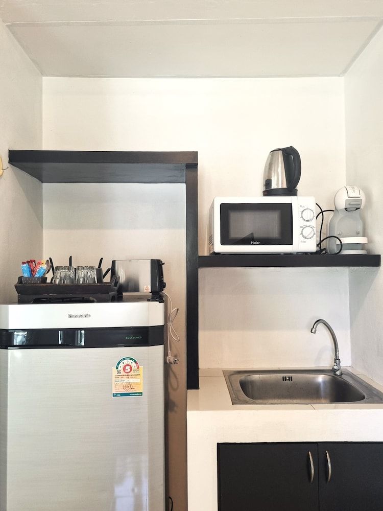 Isara Nai Yang Resort Premium Bungalow, 1 Bedroom, Non Smoking, Refrigerator 20