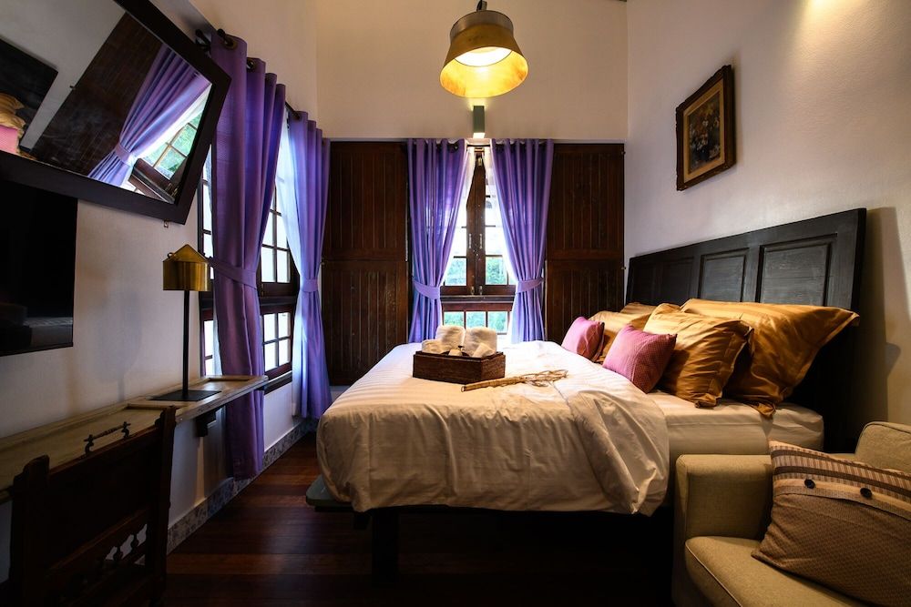 Traditional House, 3 Bedrooms