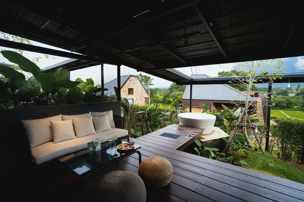 THE CAMPIAN Deluxe Villa F3 2