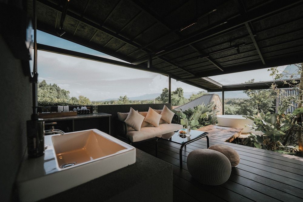 THE CAMPIAN Deluxe Villa F3 4