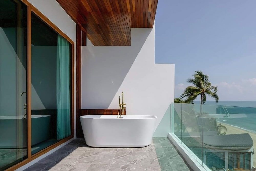 Hotel Villa Aokhanom Beachfront Deluxe Ocean View 5