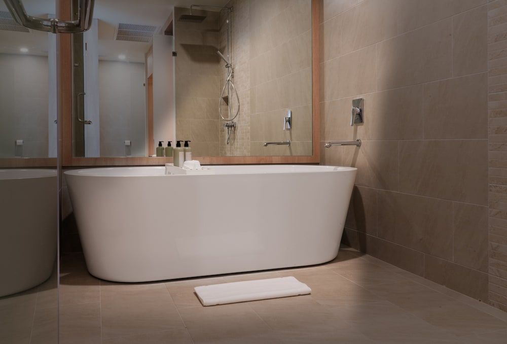 Niranapa Boutique Resort Grand Room 6