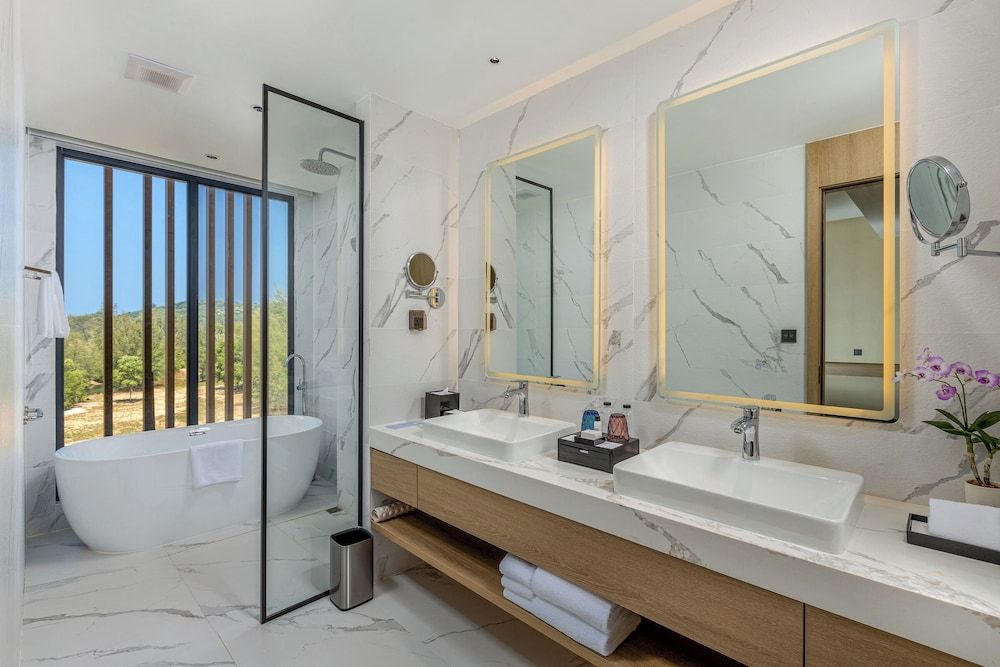 Laya Resort Phuket Island Deluxe 5