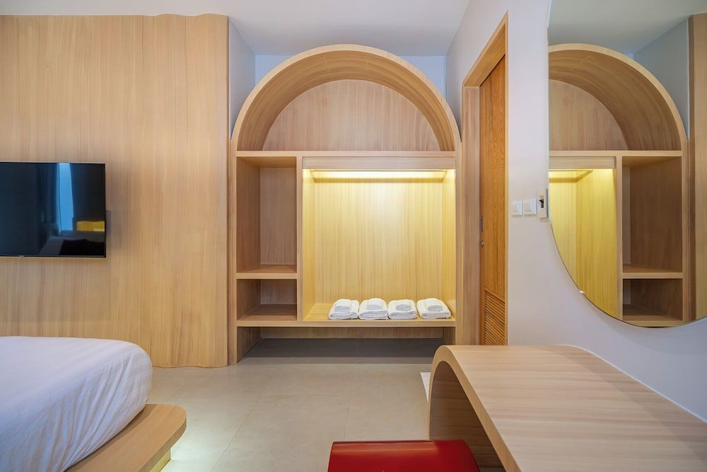 Aadhitiya Private Pool Villas Family Villa 10