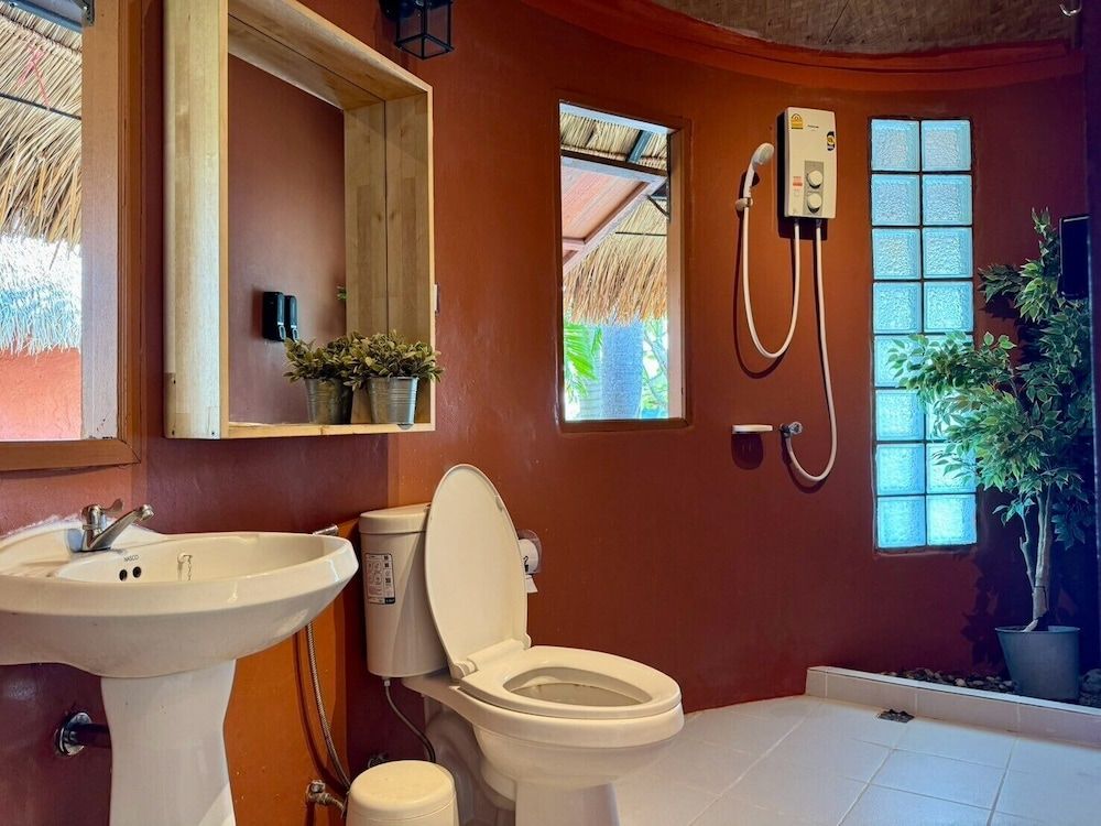 Khao Yai Lake Hill Resort Superior Double Room, 1 Queen Bed, Lake View 6