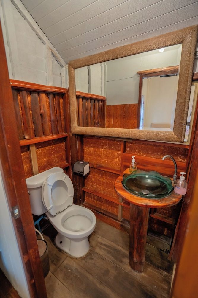 Ban Suan Bang Toei Homestay Deluxe Bungalow 7