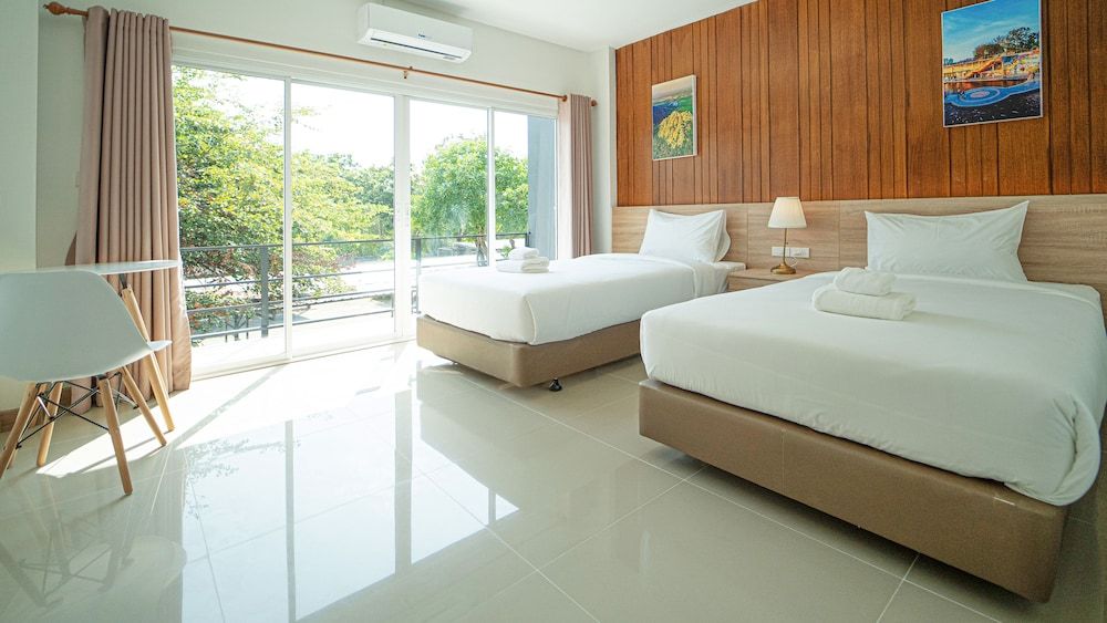 Superior Twin Room