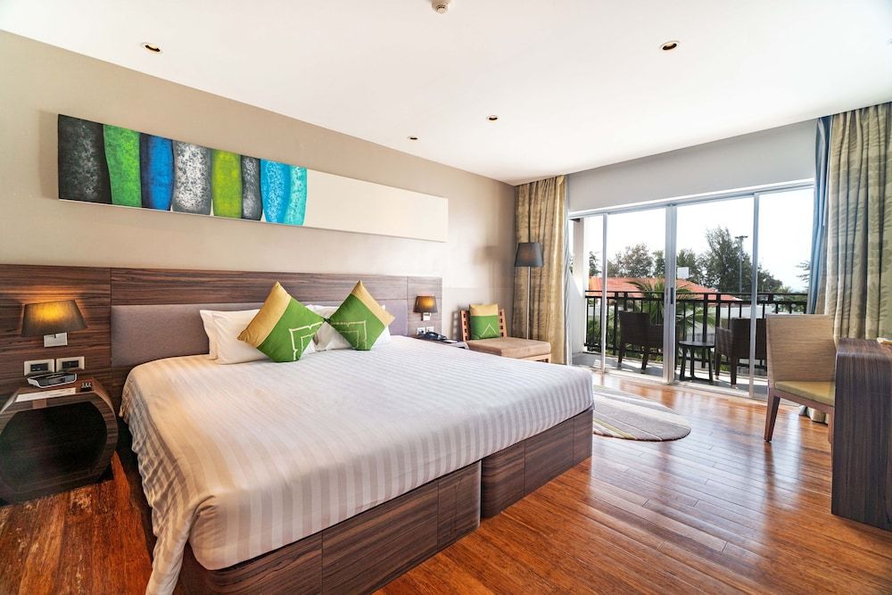 Premium Room, 1 King Bed