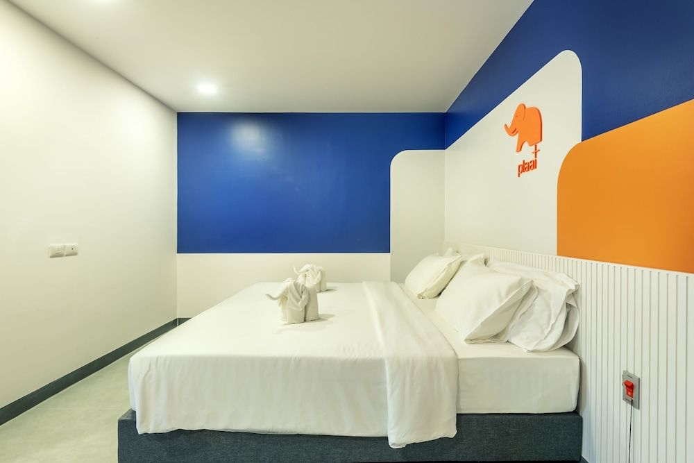 PLAAI Plus Hotel Bowin Double Room 3