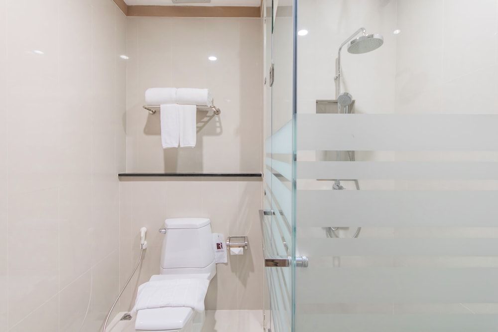 Hillside Residence Khaoyai Studio, Mountain View 9