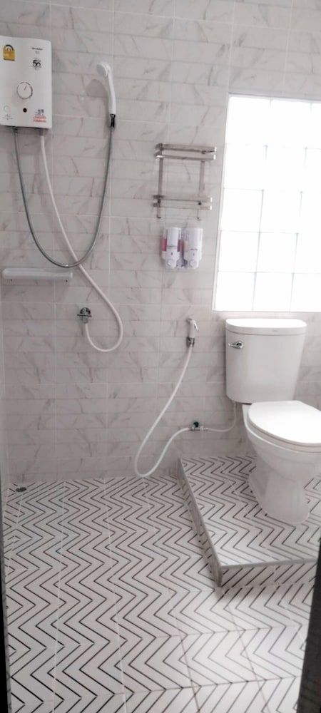 Habor House by Koh Larn Riviera House 11